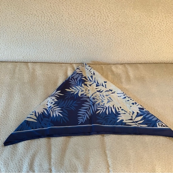 VTG  Paoli Square Neck Scarf Blue White Yellow Fern Leaf Preppy Nautical 26.5in - Picture 5 of 5